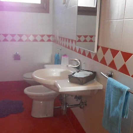 Ground-floor With Garden And Pool Access